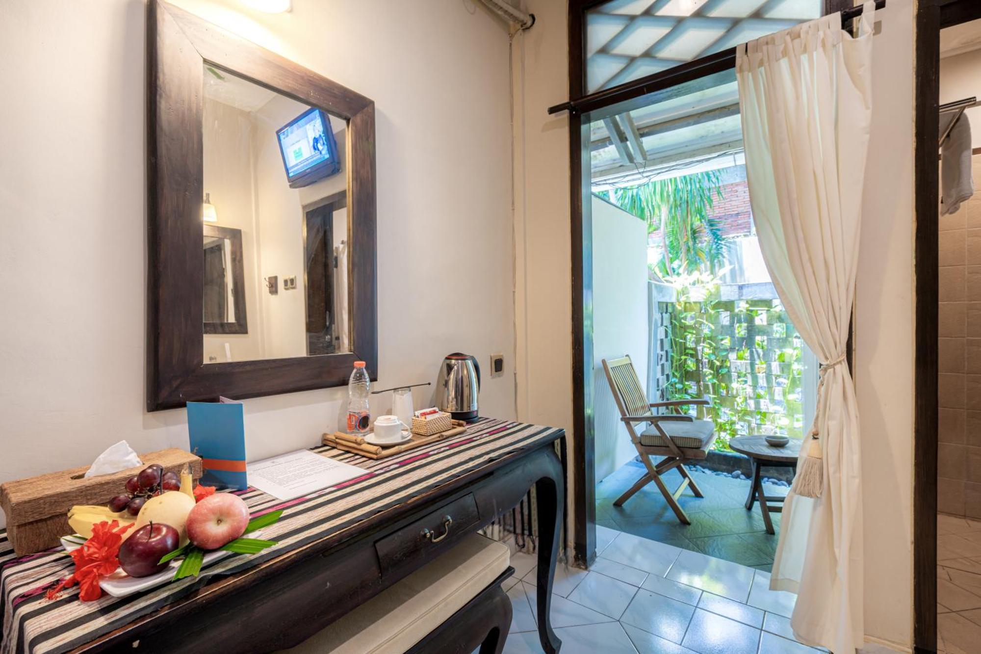 Samawa Transit Hotel Sumbawa Besar Zewnętrze zdjęcie
