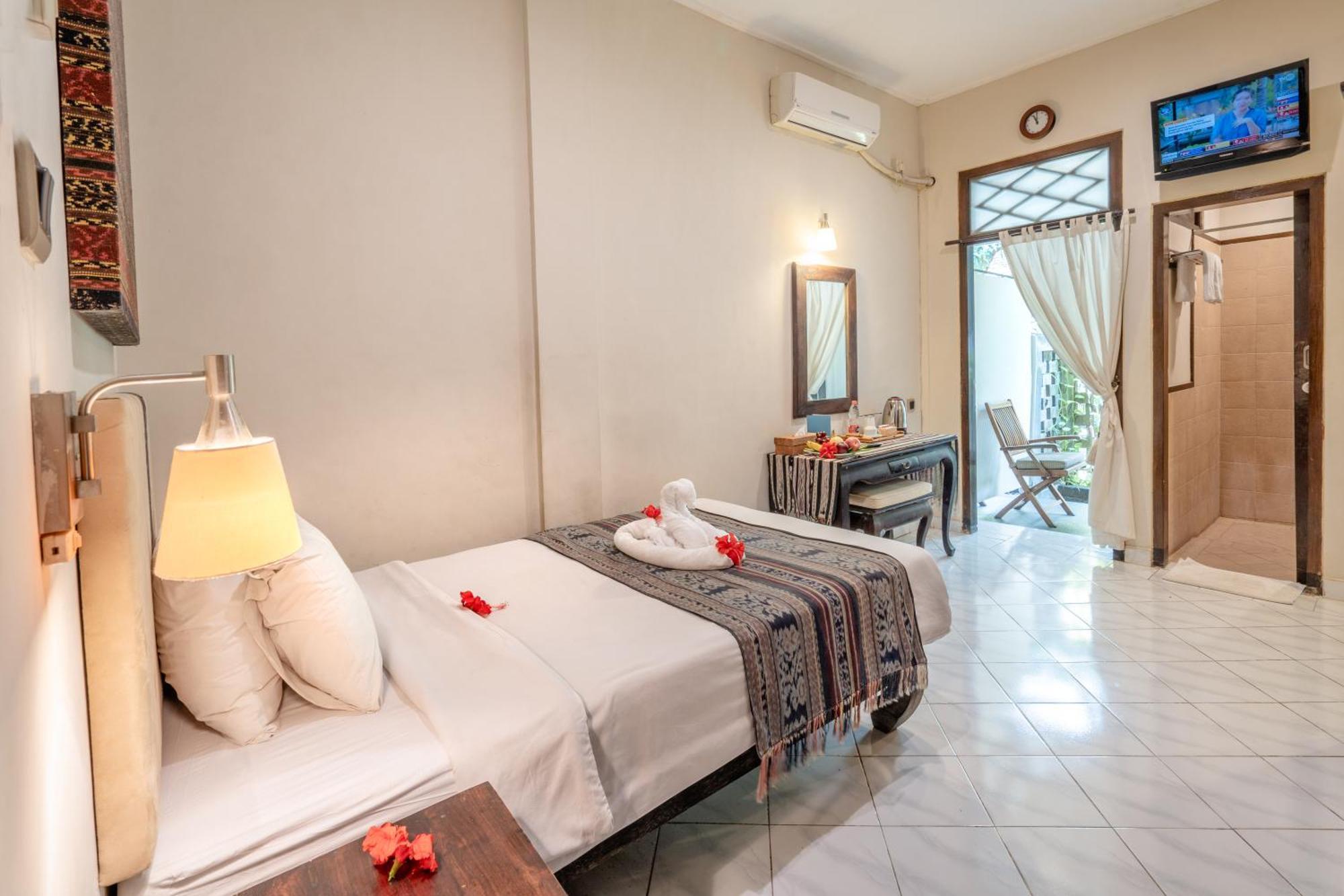 Samawa Transit Hotel Sumbawa Besar Zewnętrze zdjęcie